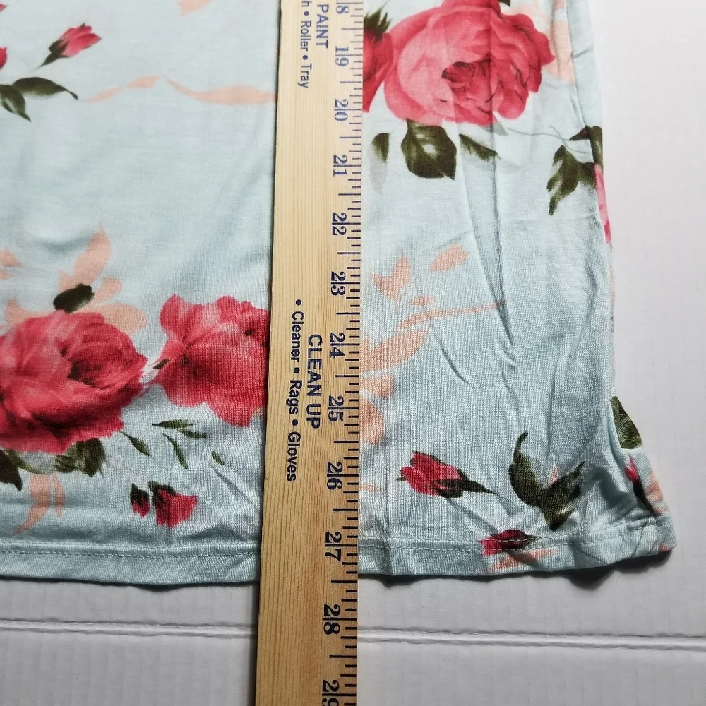 NWOT BIBI WOMEN'S FLORAL SPAGHETTI STRAP TOP SIZE MEDIUM - Picture 5 of 7